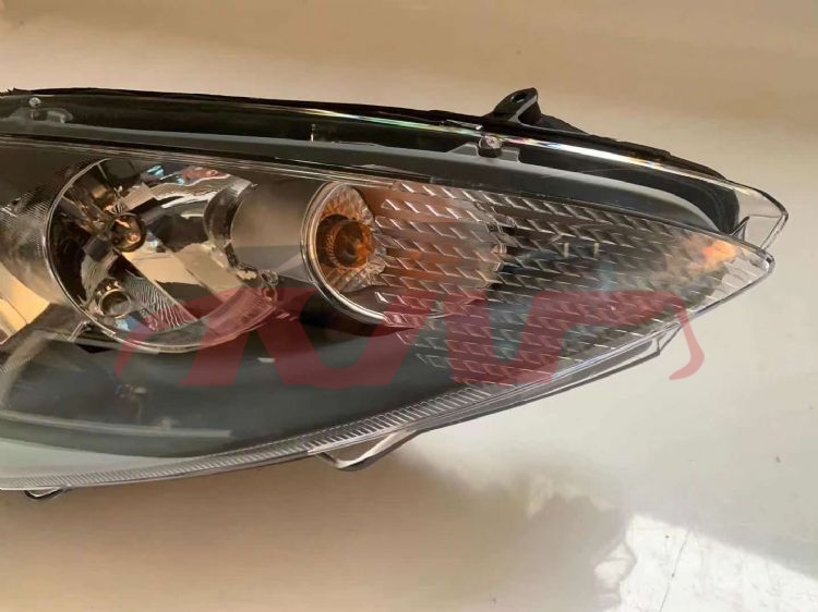 For Ford 2070909 Fiesta Senan head Lamp l8a69-13w030-ab R8a69-13w029-ab, Fiesta Car Accessorie, Ford   Automotive PartsL8A69-13W030-AB R8A69-13W029-AB