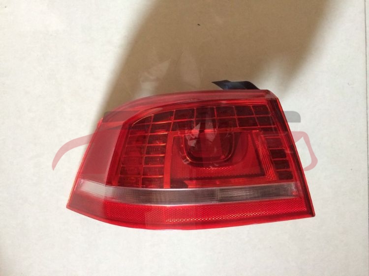 For V.w. 20129512-magotan tail Lamp l3ad 945 207b/208b, V.w.  Car Taillights, Magotan AccessoriesL3AD 945 207B/208B