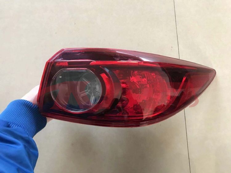 For Mazda 1114axela 14-15 tail Lamp b45a51160b B45a51150b, Mazda 3 Automotive Parts, Mazda   Car Body PartsB45A51160B B45A51150B