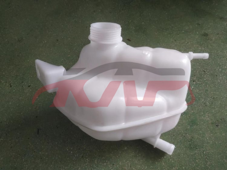 For Nissan 2082014-16 Qashqai water Tank , Nissan  Tank, Qashqai Auto Parts