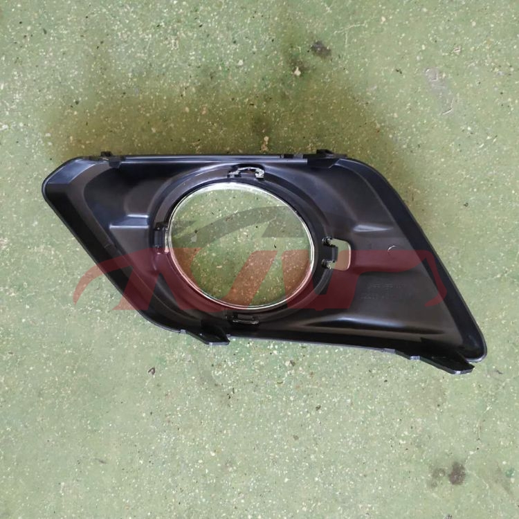 For Nissan 887x-trail 2014 fog Lamp Cover , X-trail  Auto Parts Price, Nissan  Auto Parts Rear Fog Light Cover