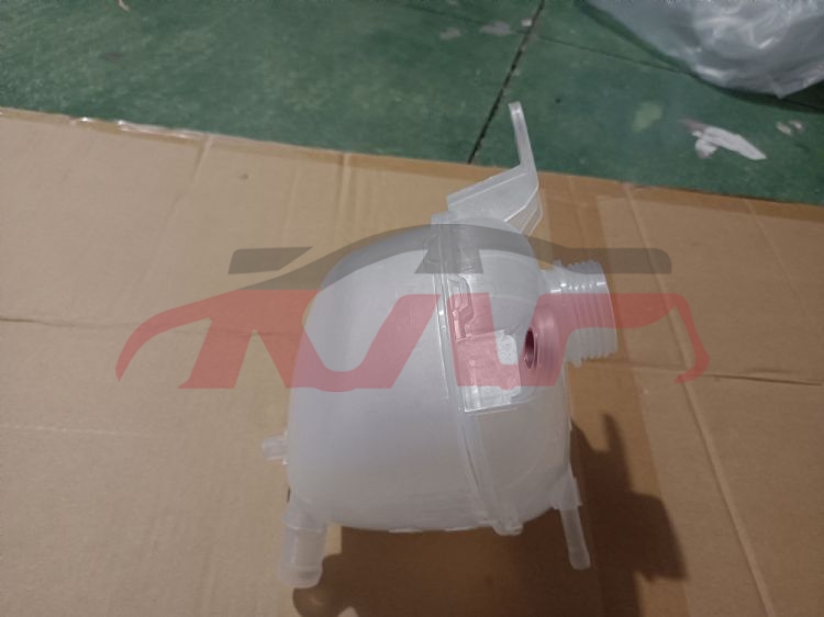 For Nissan 2310x-trail 2020 wiper Tank , Nissan  Auto Part, X-trail  Cheap Auto Parts�?car Parts Store